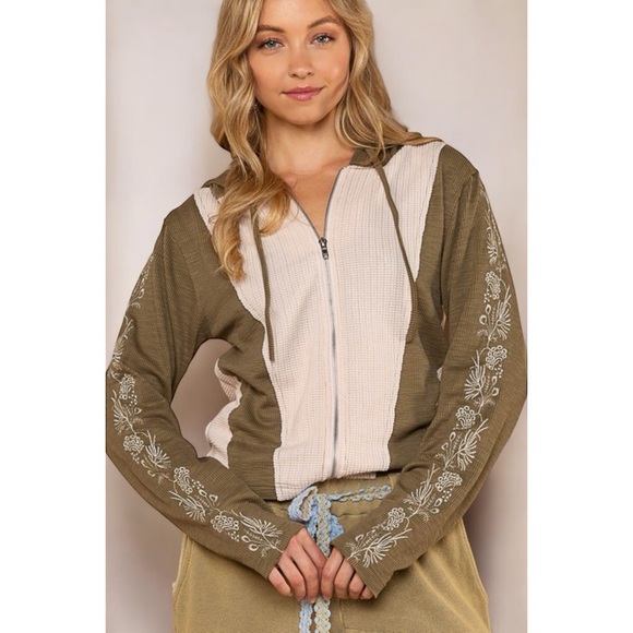 POL Olive & Cream Embroidered Waffle Knit Zip Up Hoodie - Picture 3 of 11